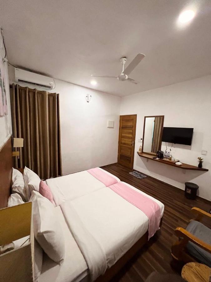 Pearlshine Retreat Maldives 호텔 굴히 외부 사진